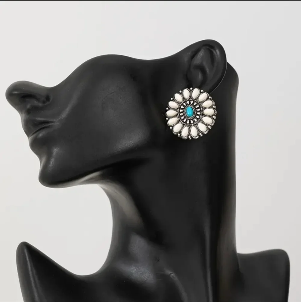 NEW! Unique Boho Vintage Stud Earrings